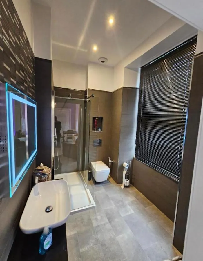 Luxury Family Room With Private Bathroom In The Heart Of Εδιμβούργο